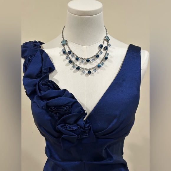 Xscape Royal Blue Draped Ruffle V Neck Cocktail Dress. Draped On One Side Sz 10P - Picture 4 of 14